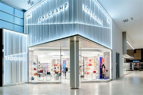 Find a Longchamp store.